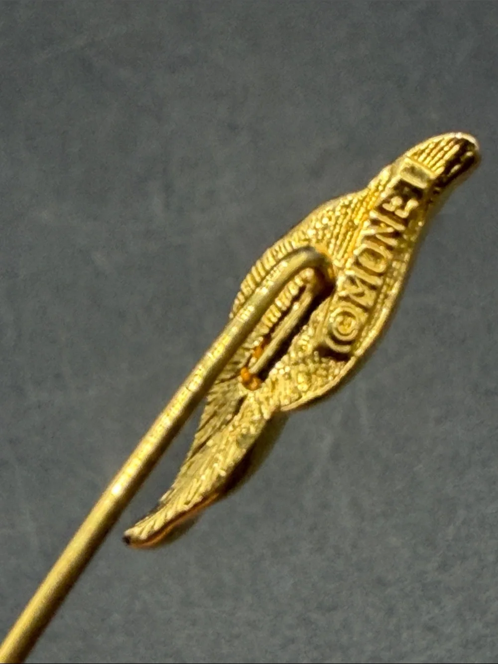 Monet Vintage Gold Tone Metal Wave Motif Stick Pin Hat Pin Brooch Jewelry